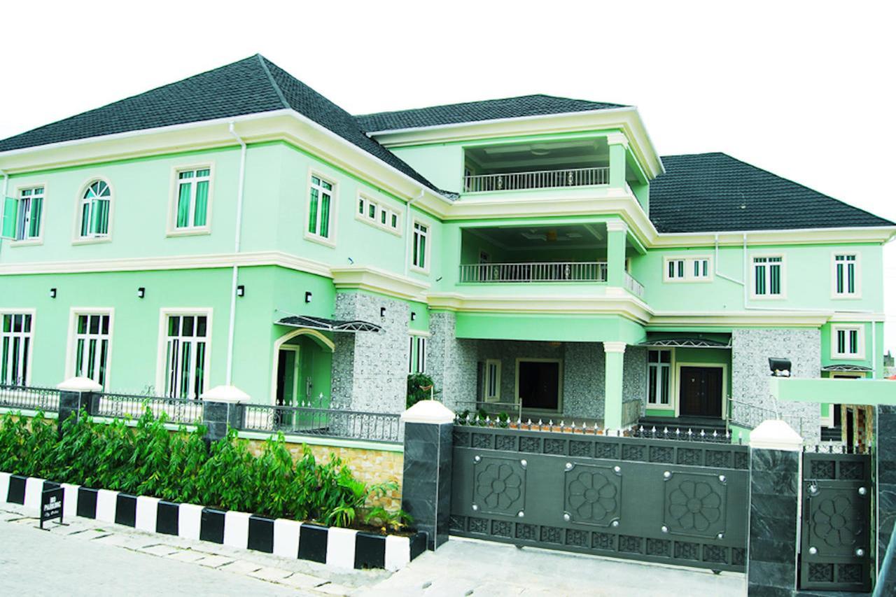 Milestone Hotel Ogombo Luaran gambar